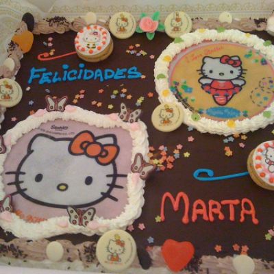 Tarta tipo Hello Kitty para fiesta infantil